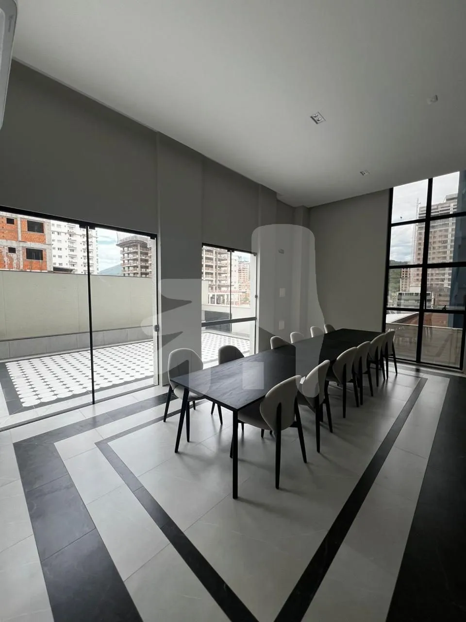 Apartamento 2 suítes para Venda no bairro Morretes em Itapema