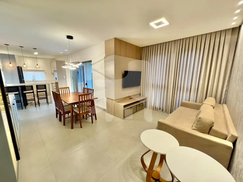 Apartamento 3 suítes para Venda no bairro Meia Praia em Itapema