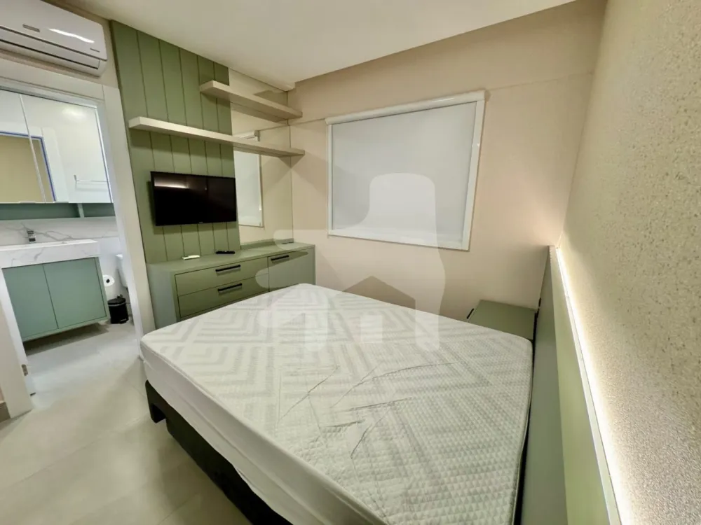 Apartamento 3 suítes para Venda no bairro Meia Praia em Itapema