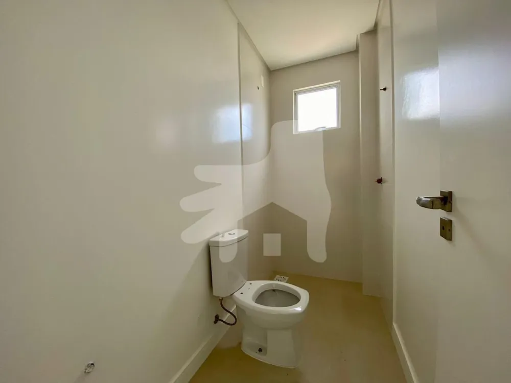 Apartamento para Venda no bairro Meia Praia em Itapema