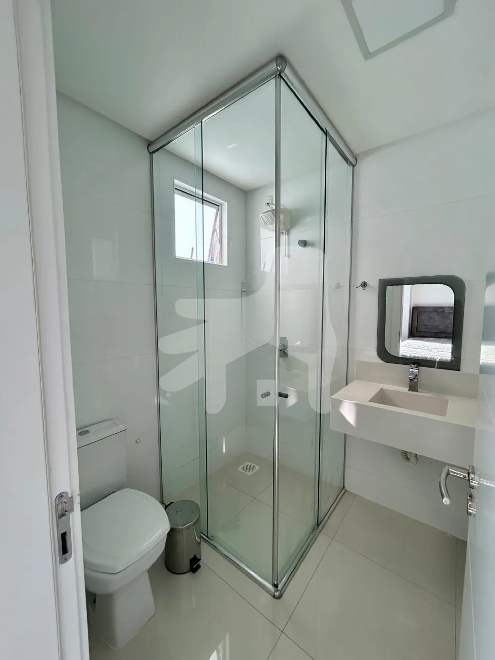Apartamento 4 suítes para Venda no bairro Meia Praia em Itapema