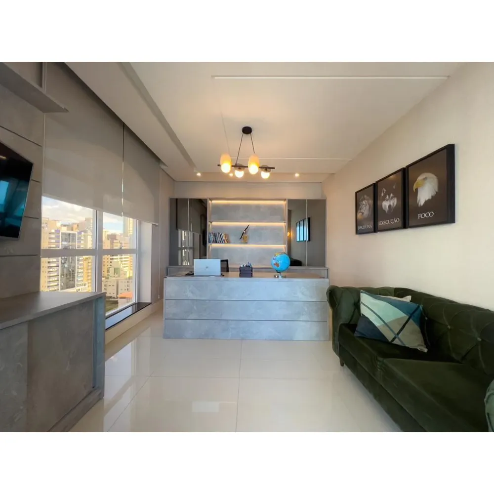 Lindo Apartamento Alto Padrão Frente a Avenida com Vista Mar Finamente Mobiliado