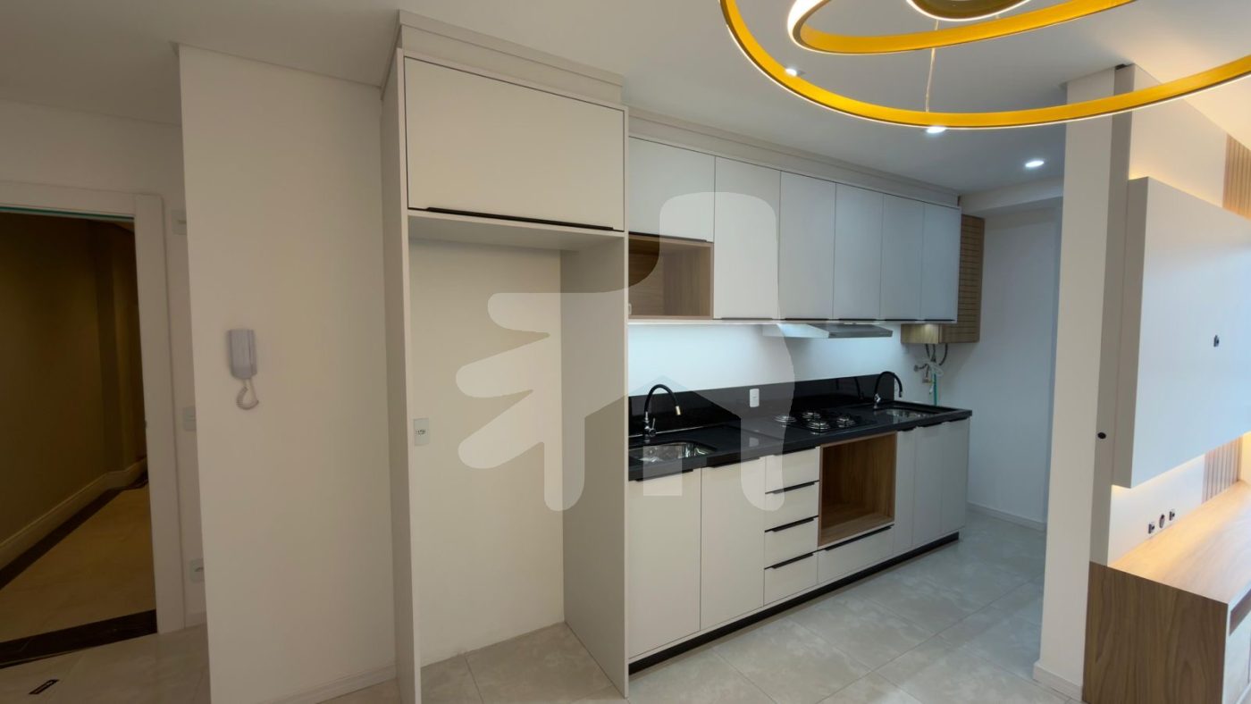 Apartamento novo Semi-mobiliado 01 suíte + 02 dormitórios 