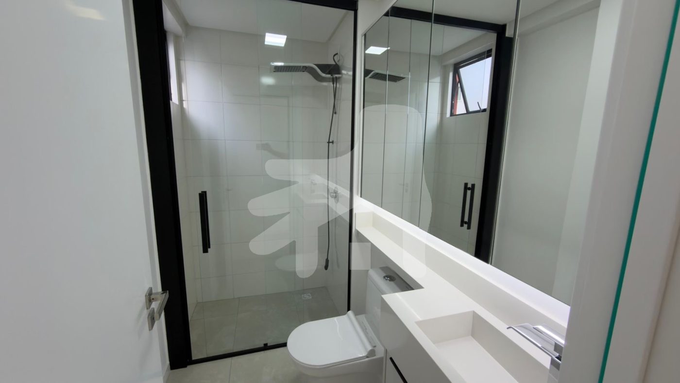 Apartamento novo Semi-mobiliado 01 suíte + 02 dormitórios 