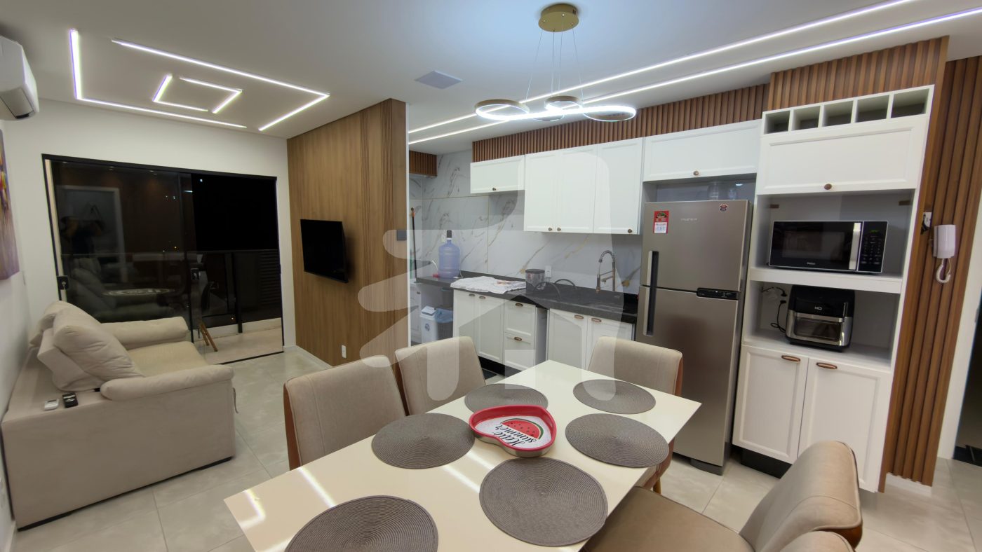 Apartamento novo mobiliado (frente rua e andar alto) 1 suíte + 02 dormitórios