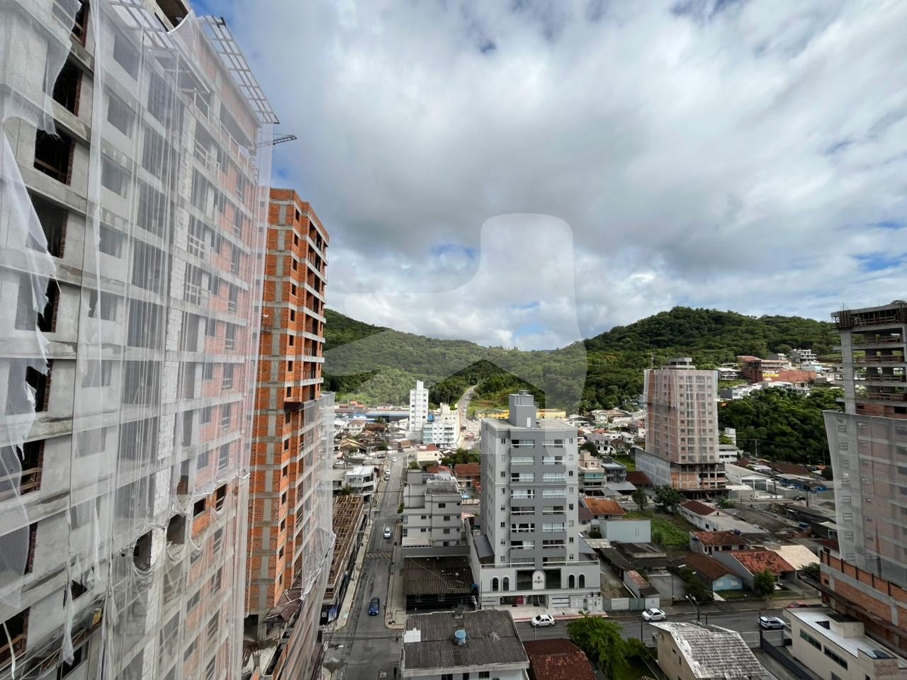 Apartamento 2 suítes para Venda no bairro Morretes em Itapema