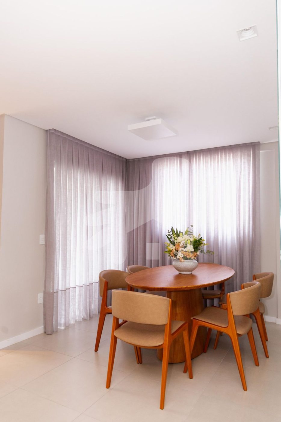 Apartamento 2 suítes para Venda no bairro Morretes em Itapema