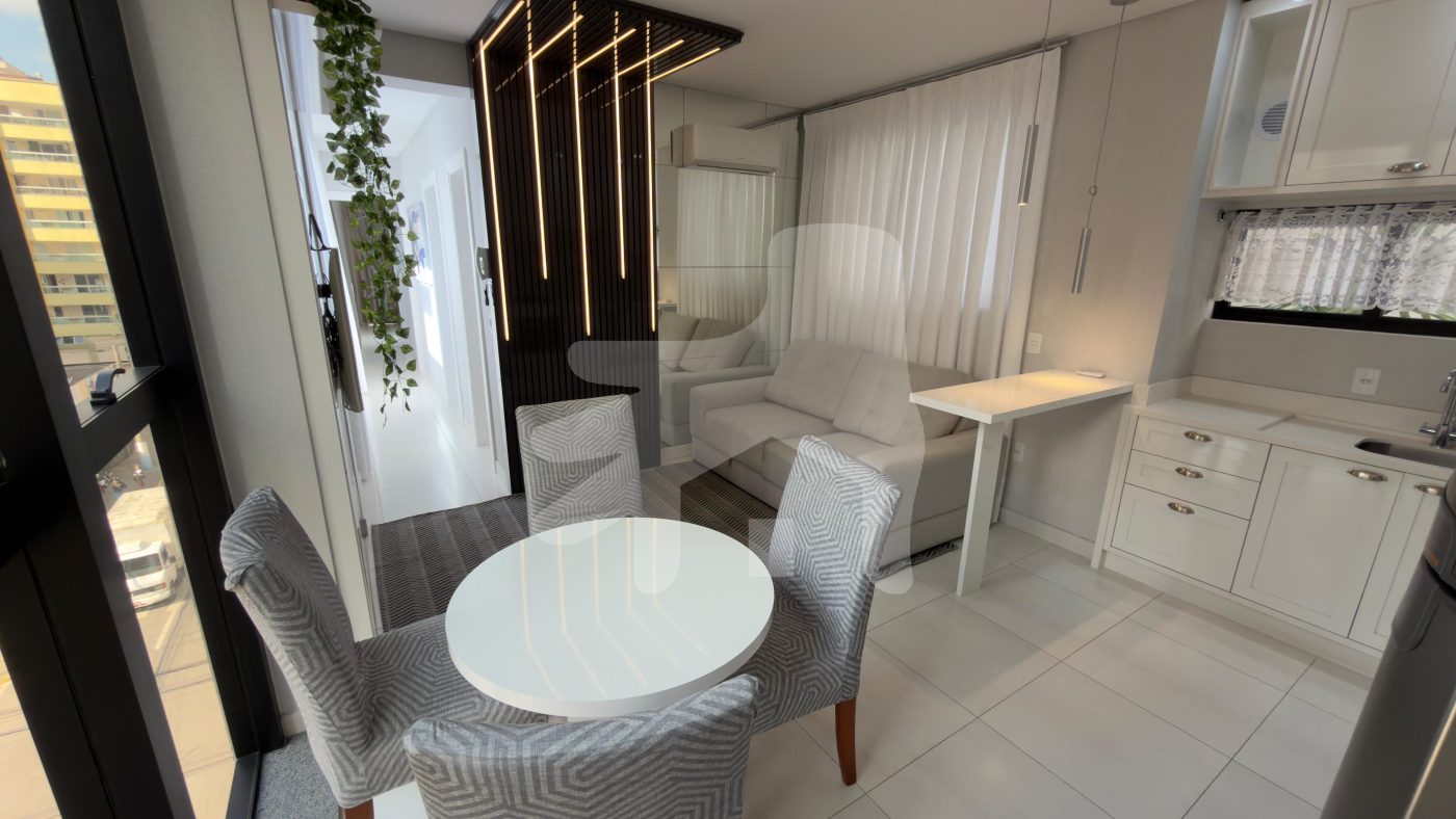 Apartamento 2 suítes para Venda no bairro Meia Praia em Itapema