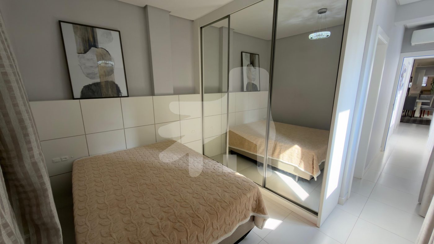 Apartamento 2 suítes para Venda no bairro Meia Praia em Itapema