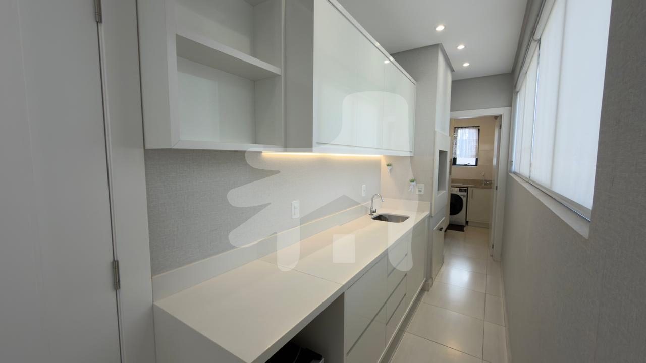Apartamento 2 suítes para Venda no bairro Meia Praia em Itapema