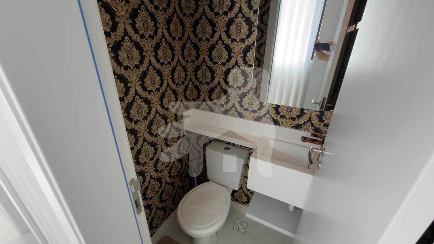 Apartamento 2 suítes para Venda no bairro Meia Praia em Itapema