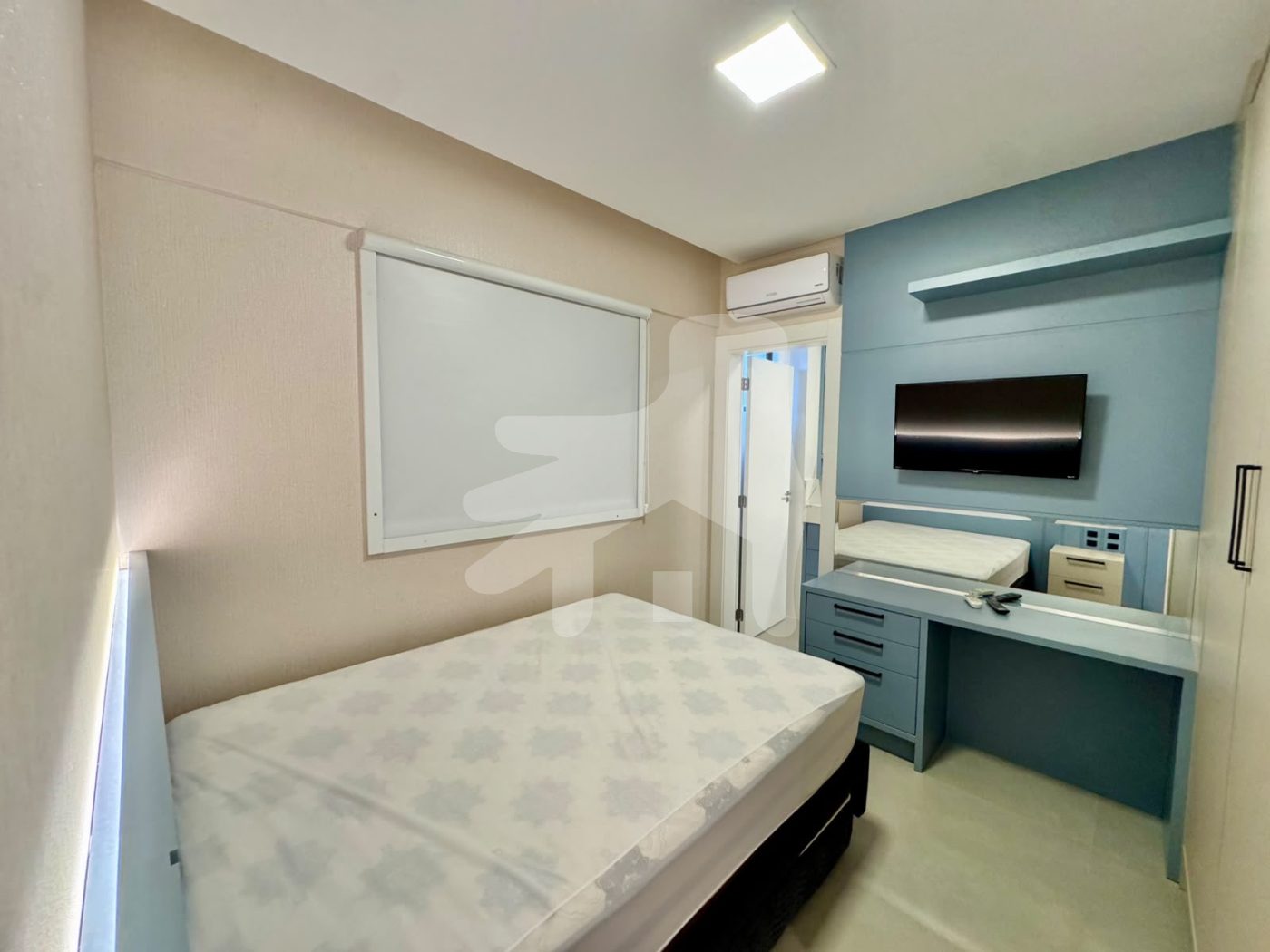 Apartamento 3 suítes para Venda no bairro Meia Praia em Itapema