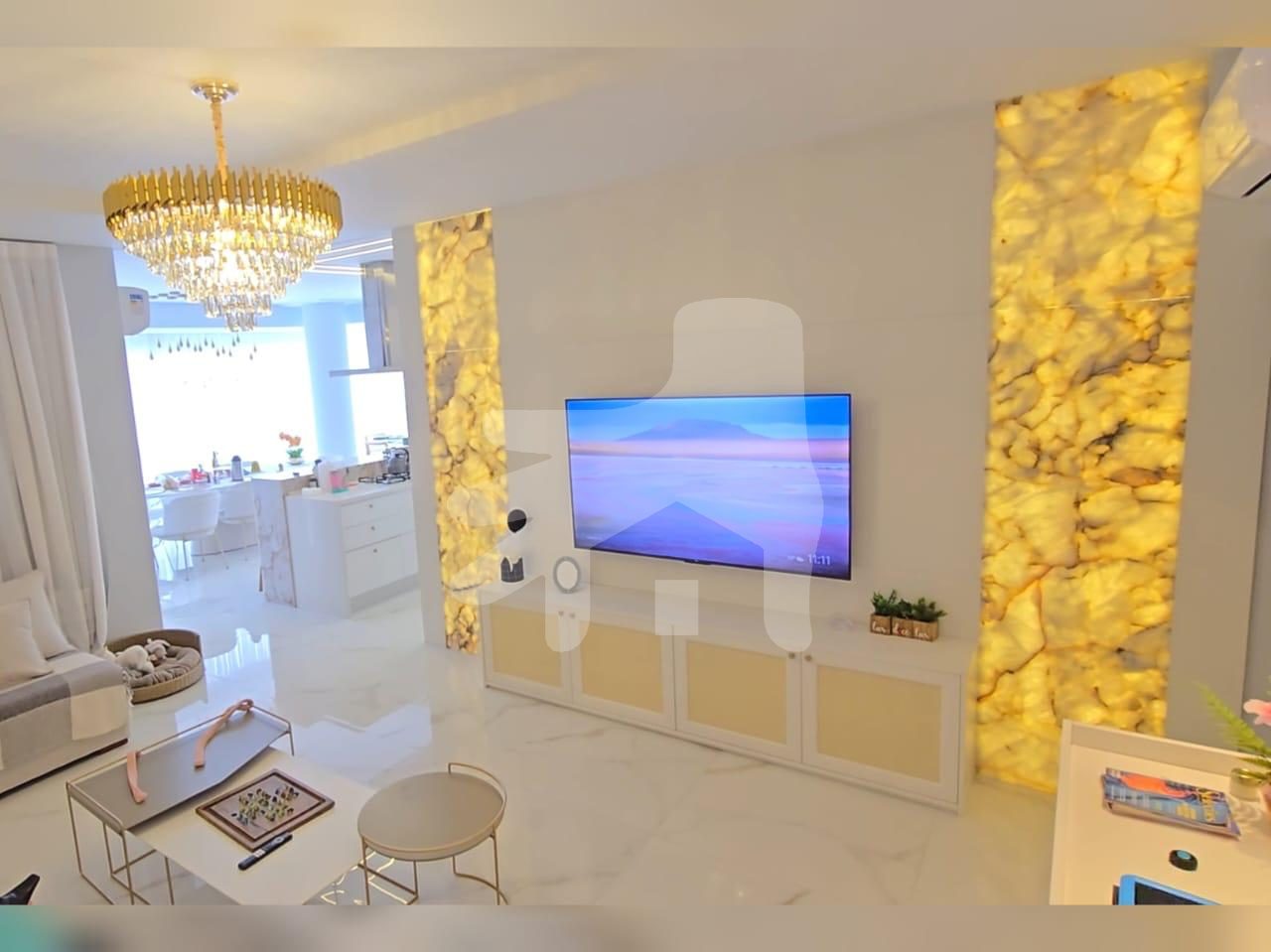 Apartamento 4 suítes para Venda no bairro Meia Praia em Itapema