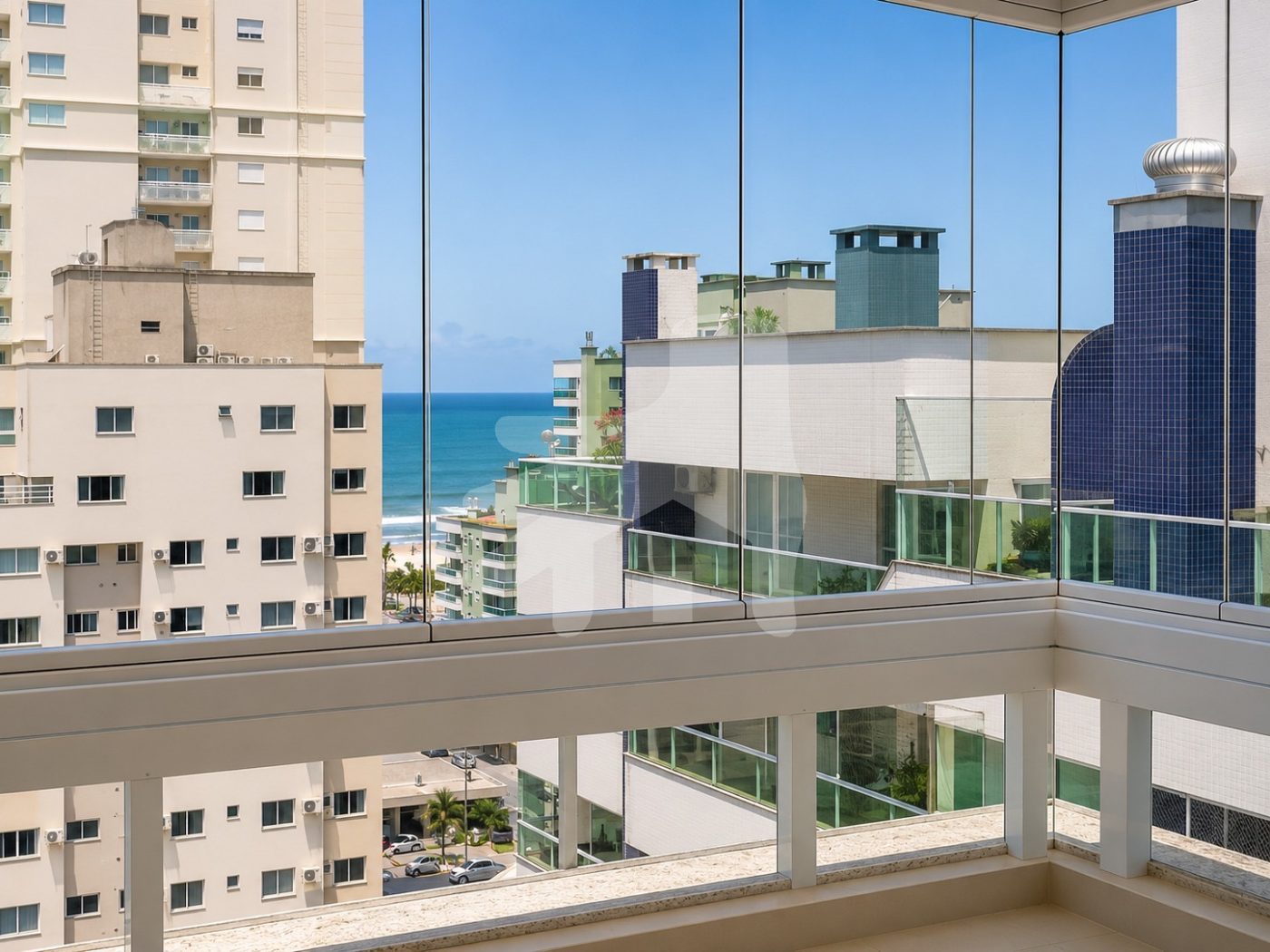 Apartamento 3 suítes para Venda no bairro Meia Praia em Itapema