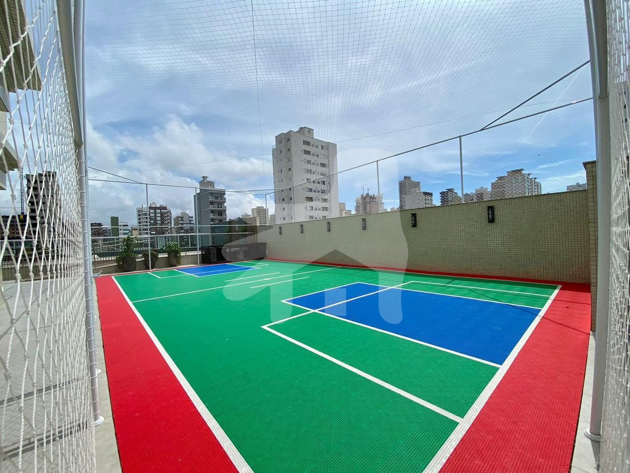 Apartamento para Venda no bairro Meia Praia em Itapema