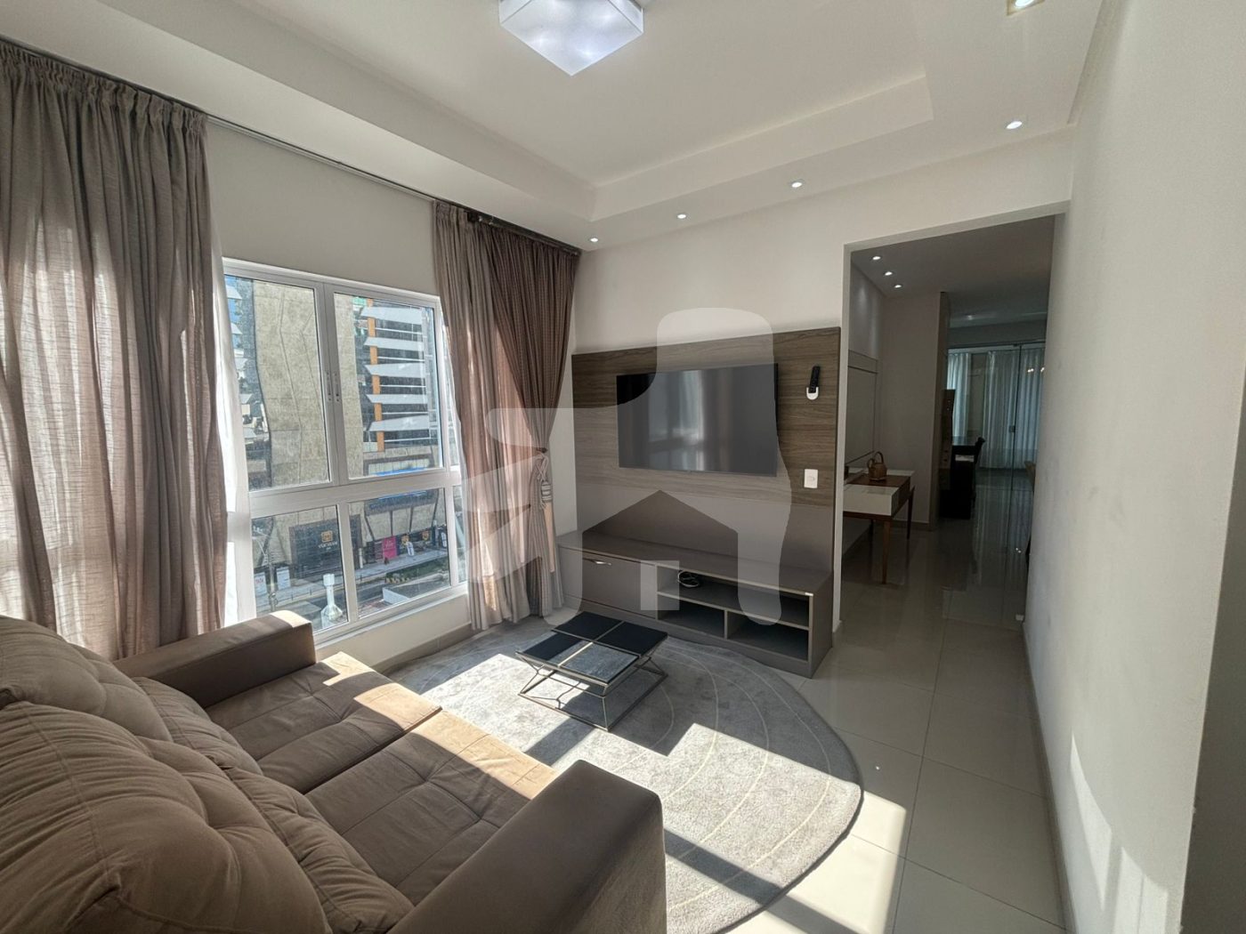 Apartamento 3 suítes para Venda no bairro Meia Praia em Itapema