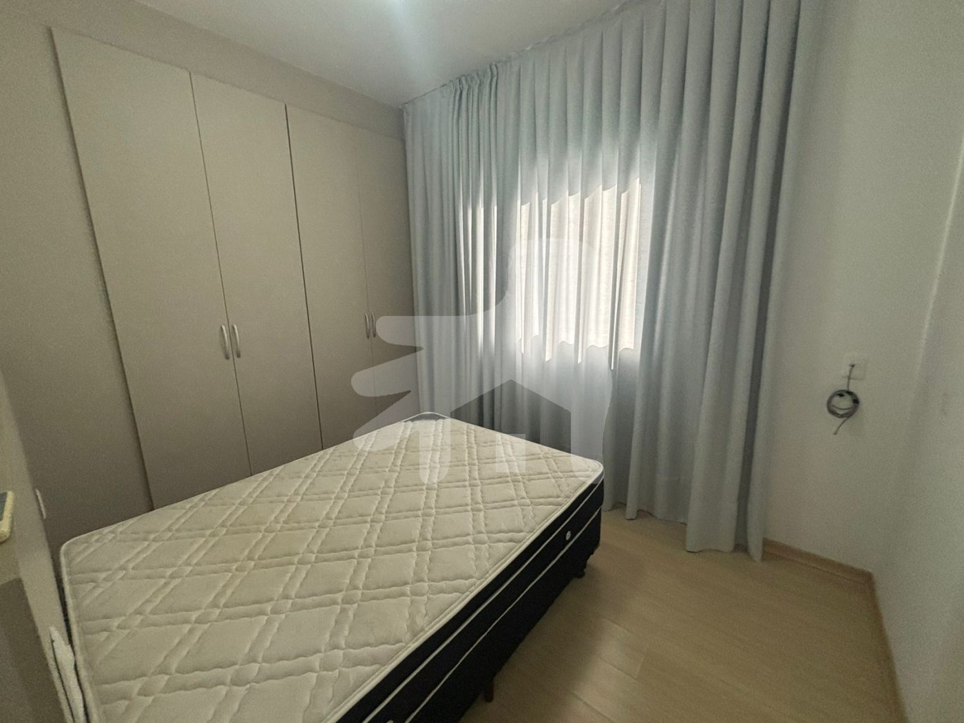 Apartamento 3 suítes para Venda no bairro Meia Praia em Itapema