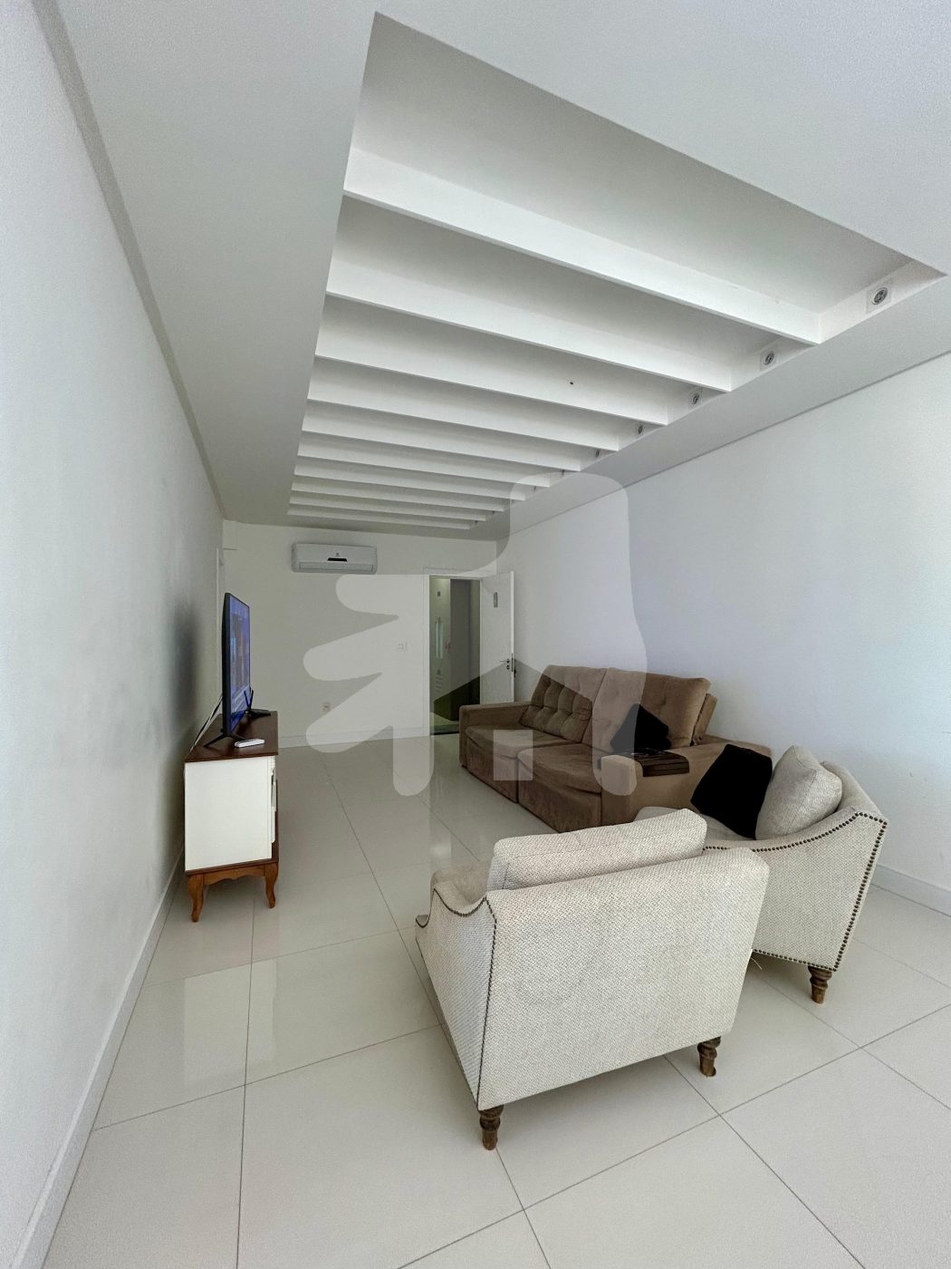 Apartamento 4 suítes para Venda no bairro Meia Praia em Itapema