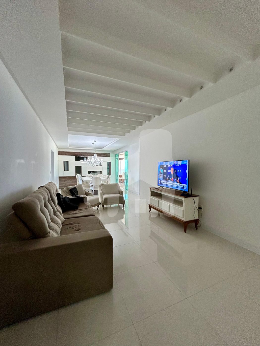 Apartamento 4 suítes para Venda no bairro Meia Praia em Itapema