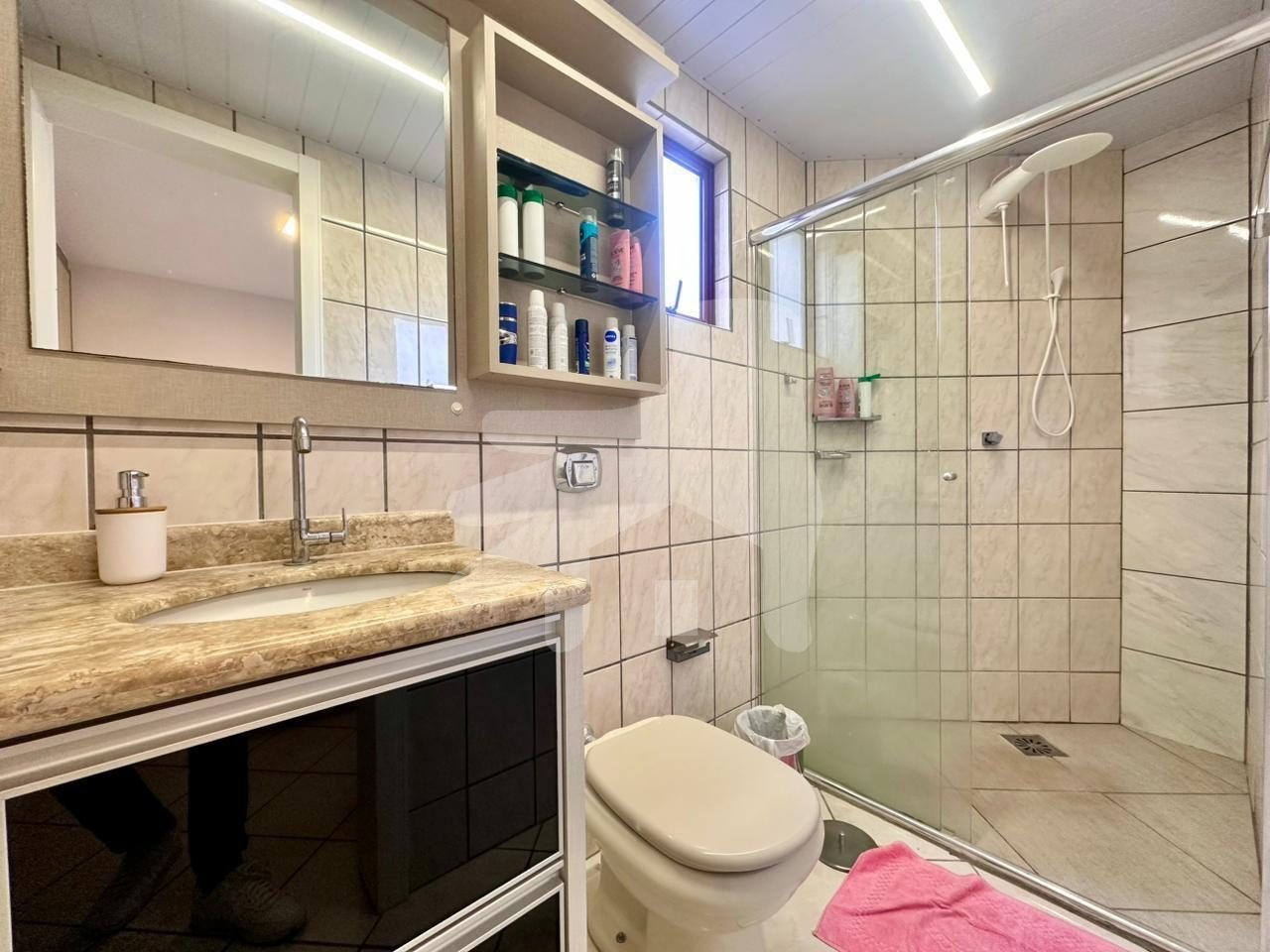 Apartamento 3 quartos para Venda no bairro Meia Praia em Itapema