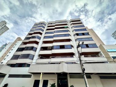 Apartamento 3 quartos para Venda no bairro Meia Praia em Itapema