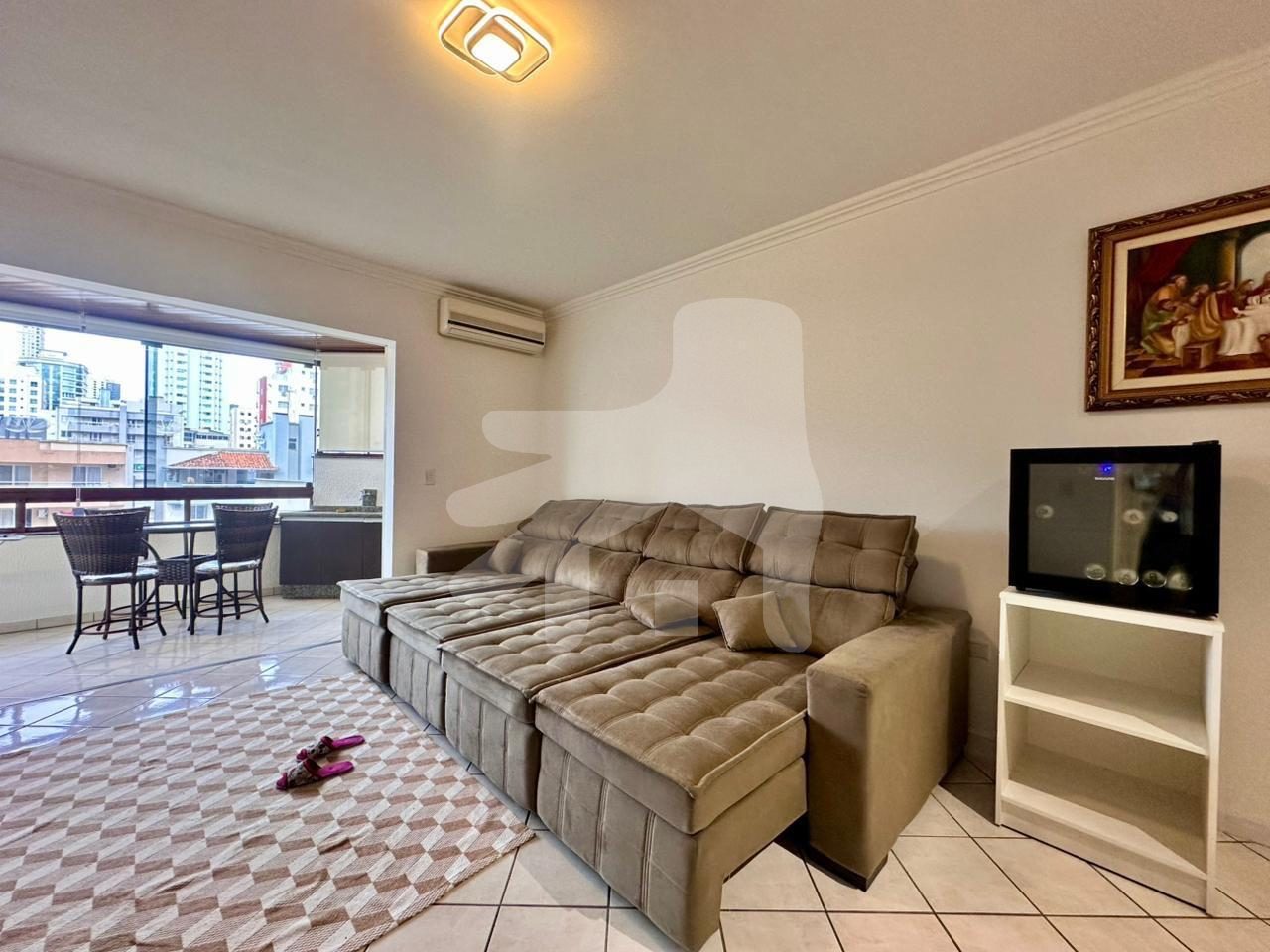 Apartamento 3 quartos para Venda no bairro Meia Praia em Itapema